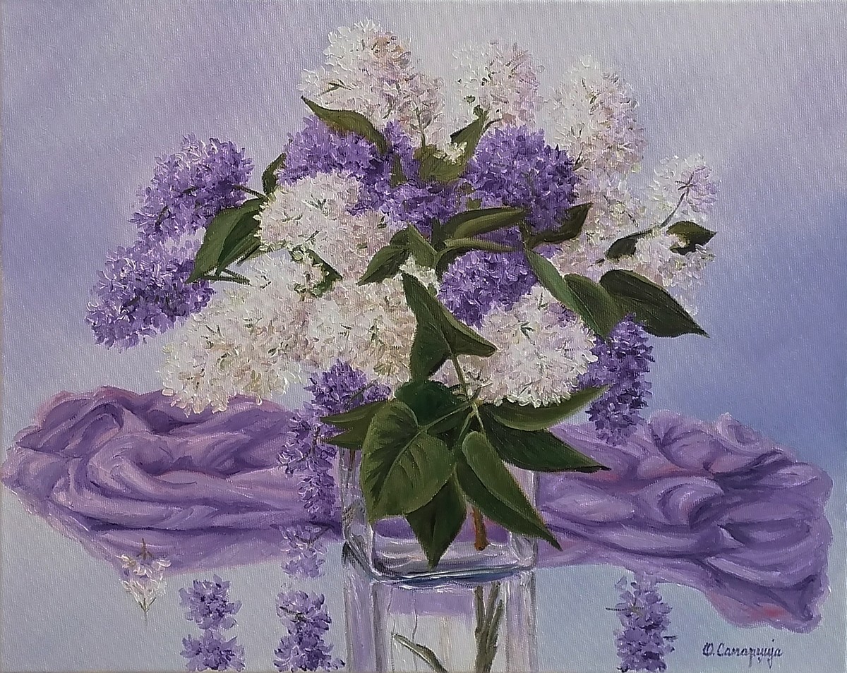 A vase of lilacs
