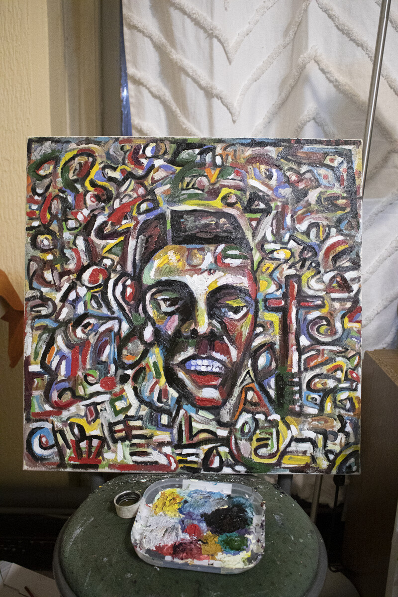 Head and cross