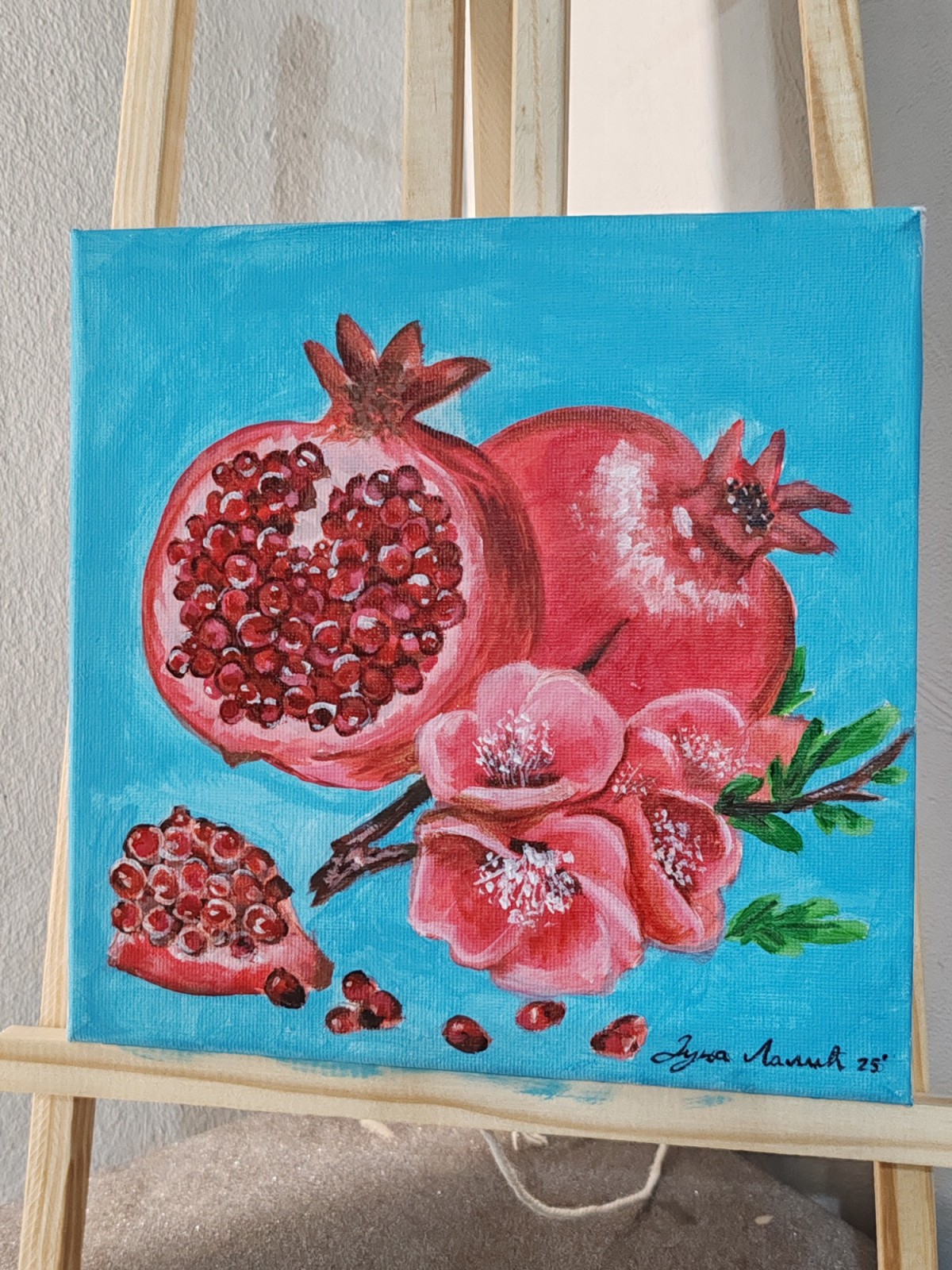 Pomegranate with sea depth