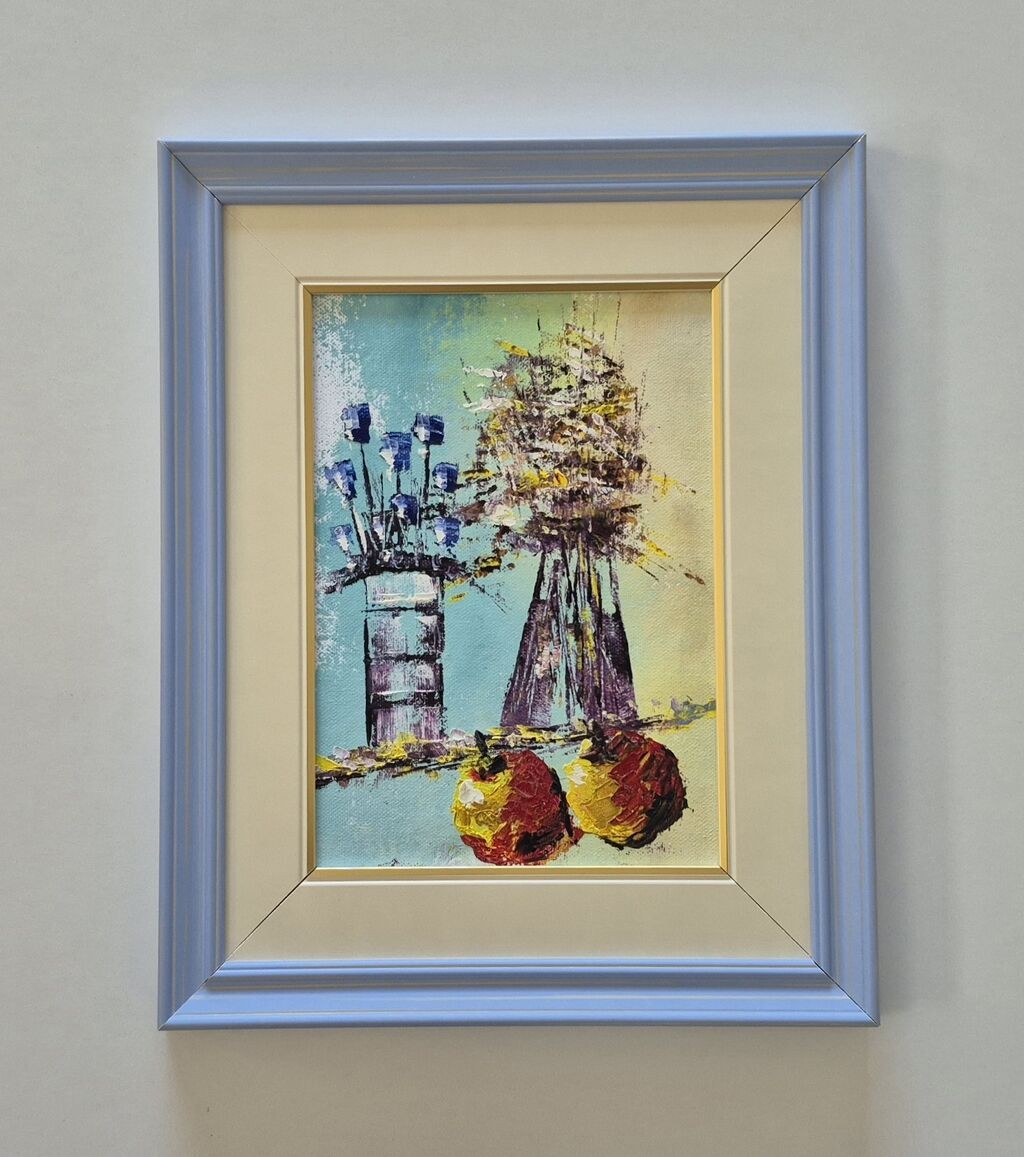 Oil on canvas - Flowers and two apples, beautiful
