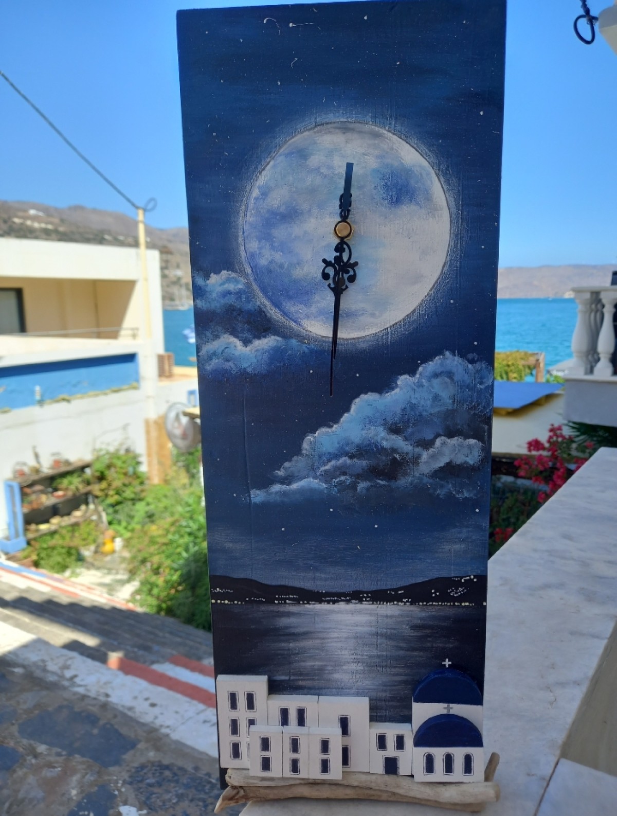 WALL CLOCK FULL MOON