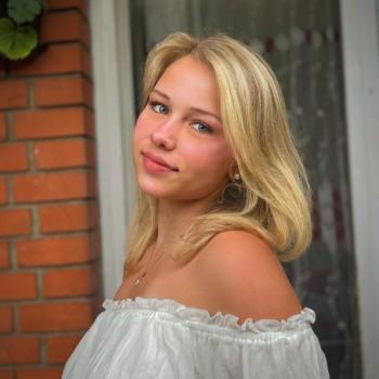 Bojana Terzić (Serbia)