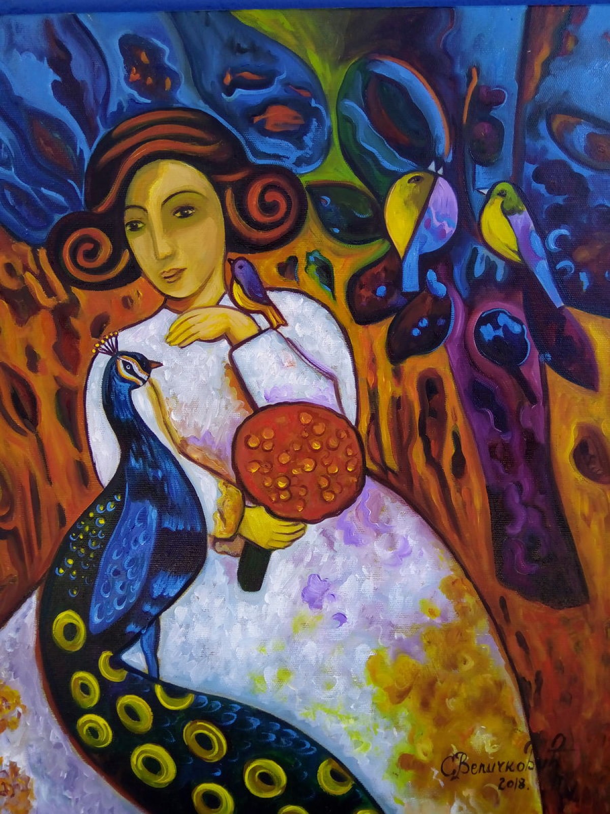 Paun se zali Junoni