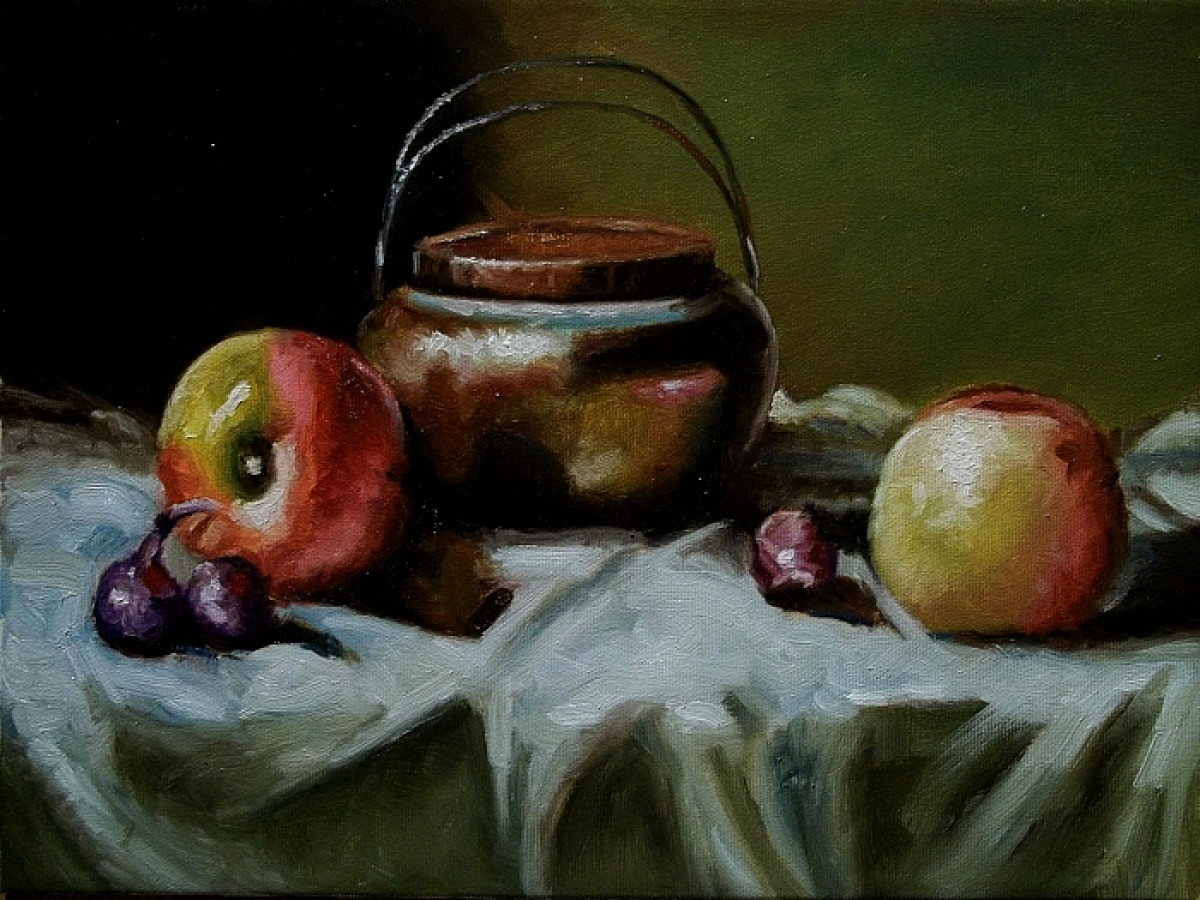 Apples with red onions